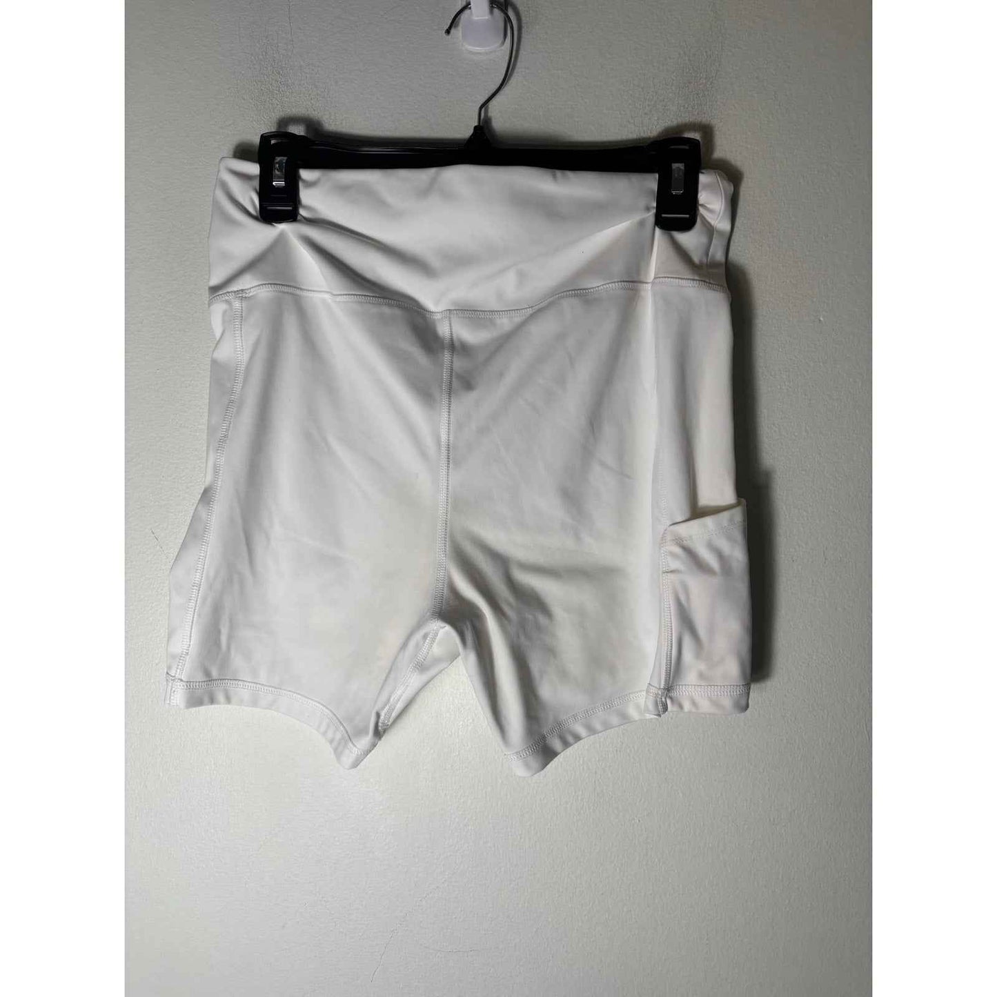 Lululemon White Performance Shorts Sz M