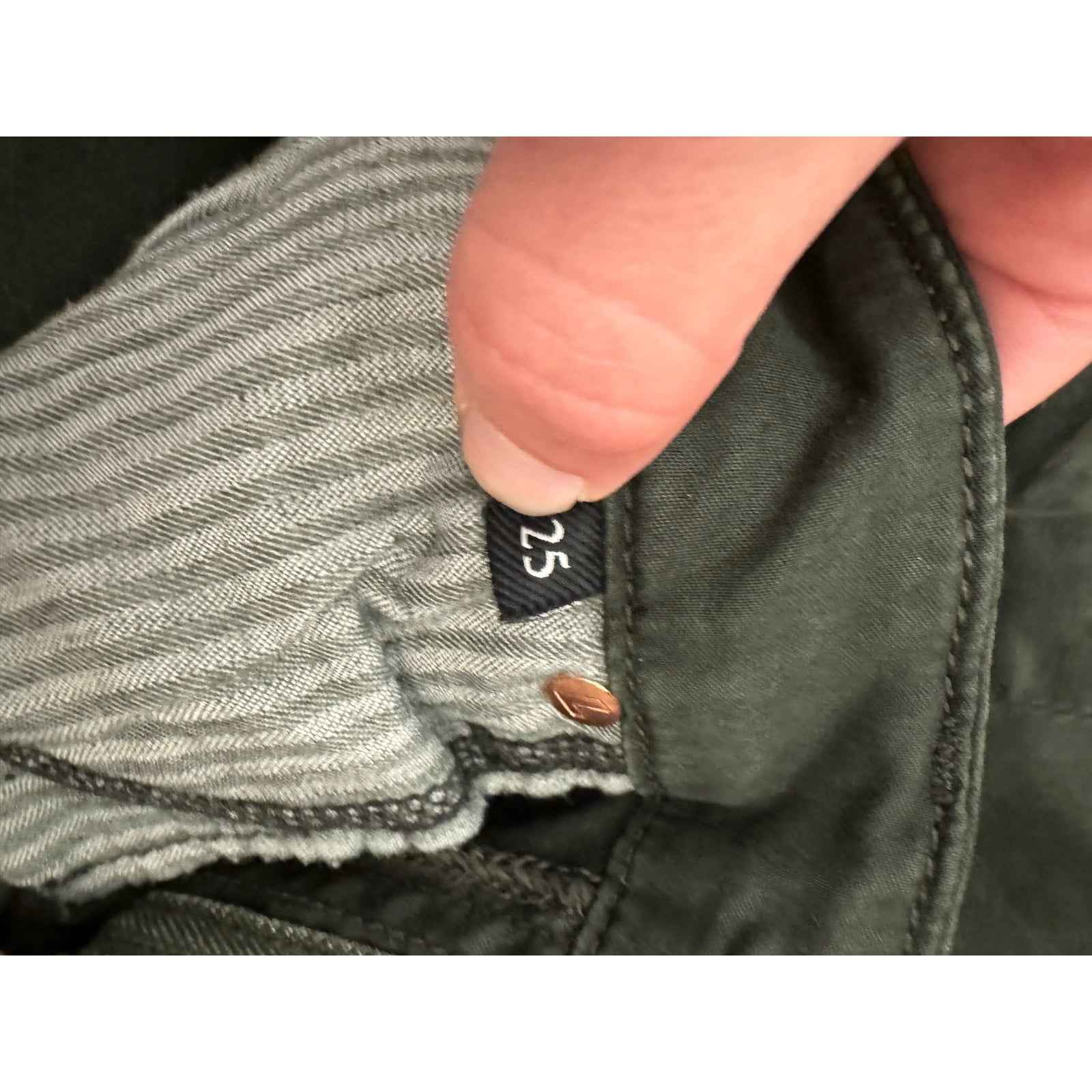 7 for All Mankind Dark Green B(Air) Denim Pants Sz 25