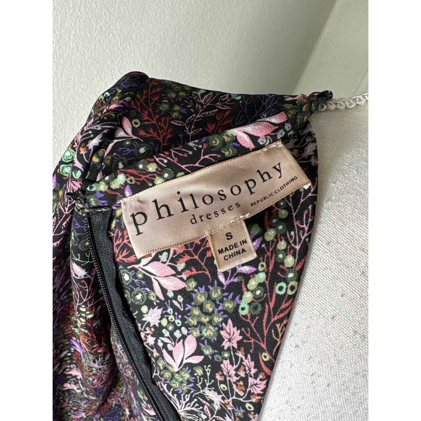 Philosophy Black Floral Keyhole Long Sleeve Tiered Dress Sz S