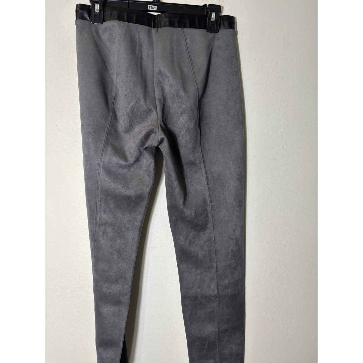 Velvet by Graham and Spencer Faux Suede Pull On Skinny Pants Sz S