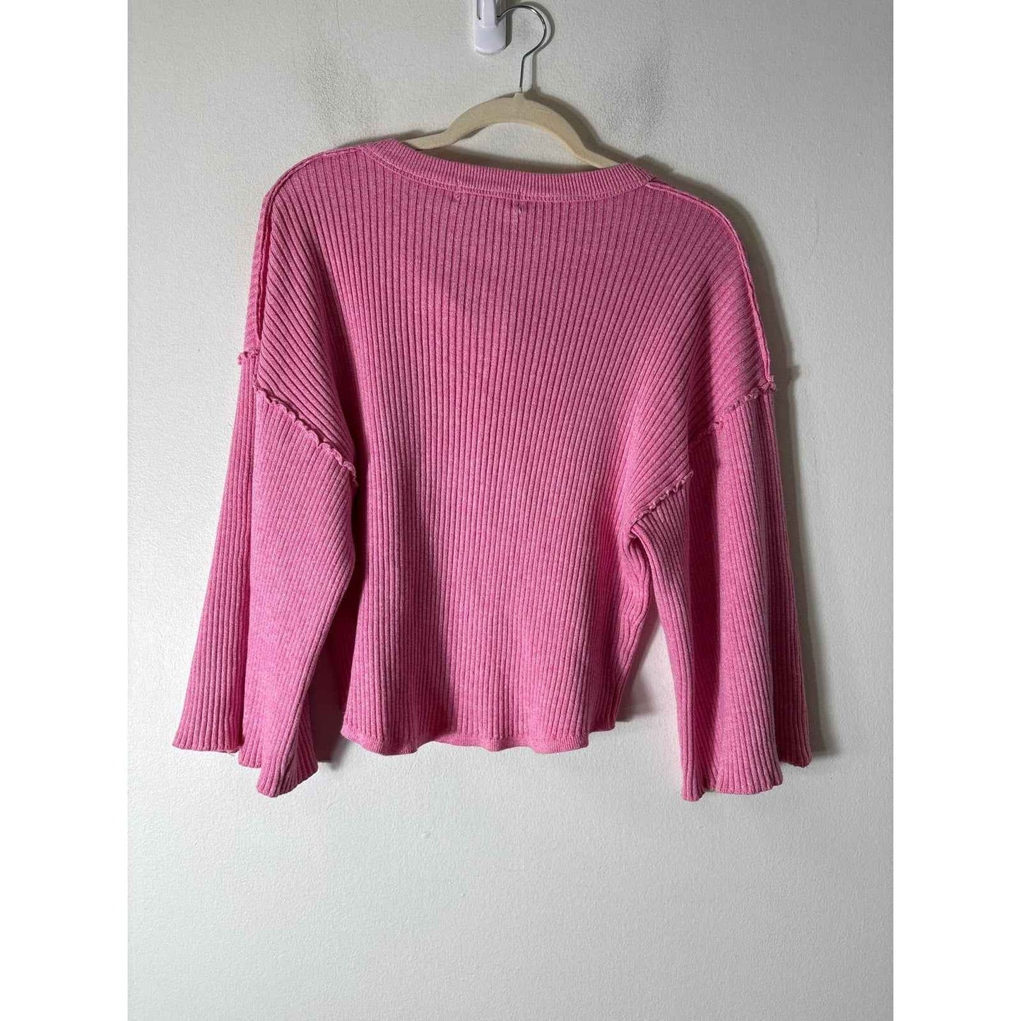 Urban Outfitters Pink Long Sleeve Knit Ribbed Sweater Sz XS