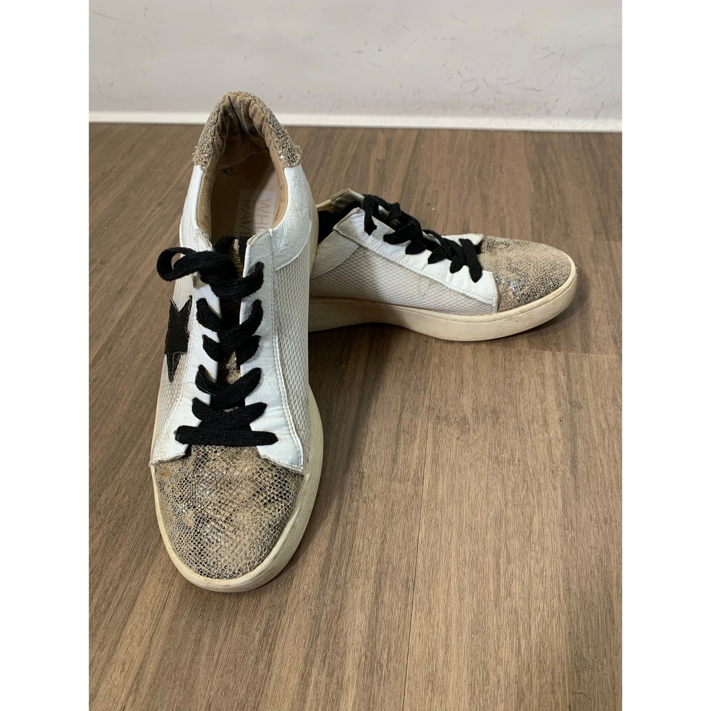 White Raven White Black GG Dupes Sz 7.5