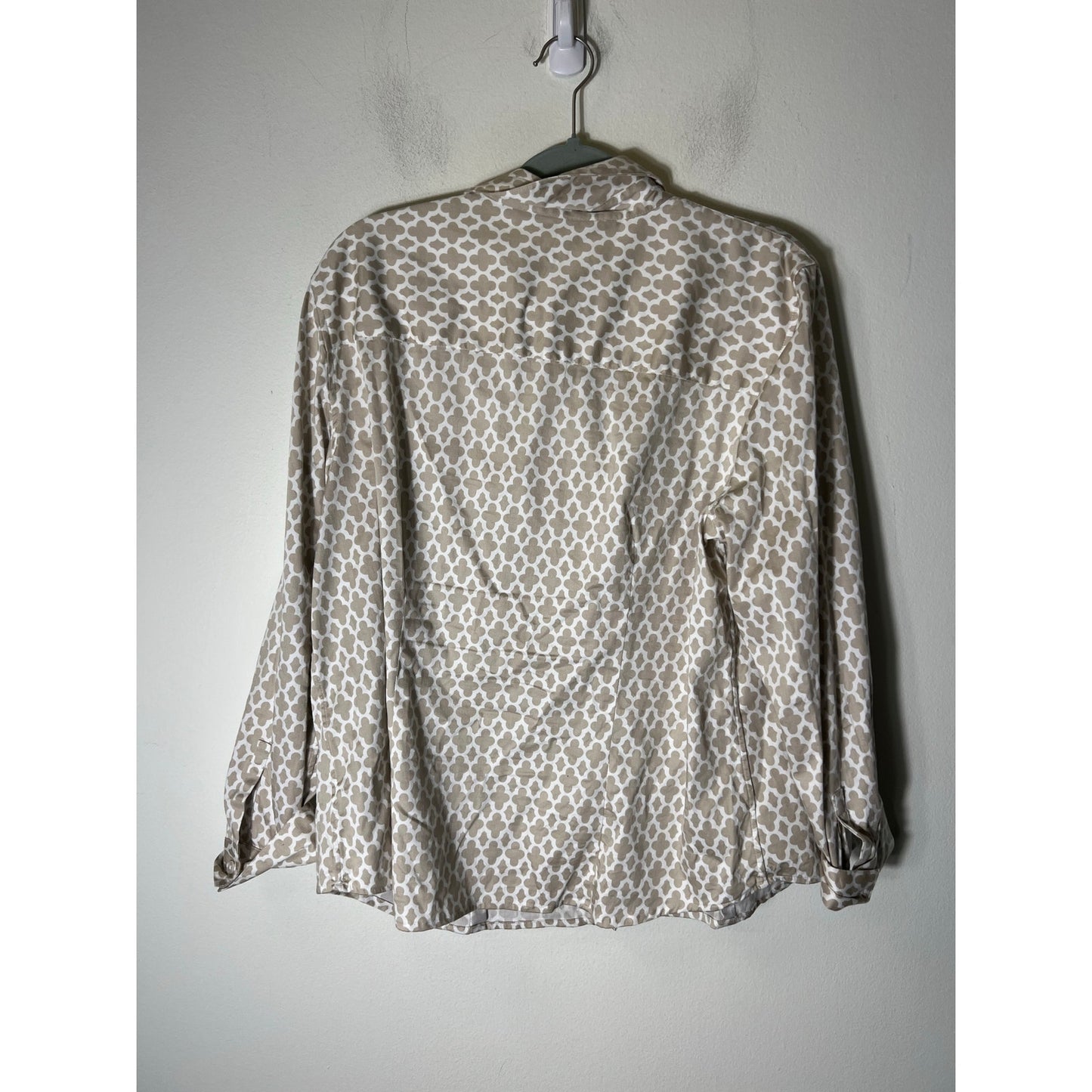 Chico's Tan White Print Long Sleeve Fitted Button Up Shirt Sz 3