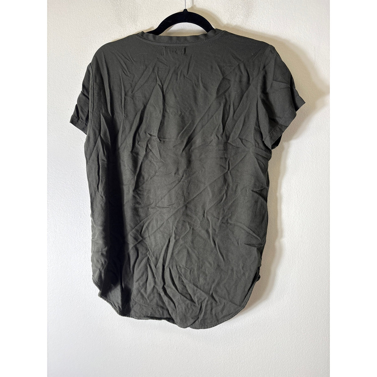 Bella Dahl Dark Green Short Sleeve V-Neck Tee Sz S