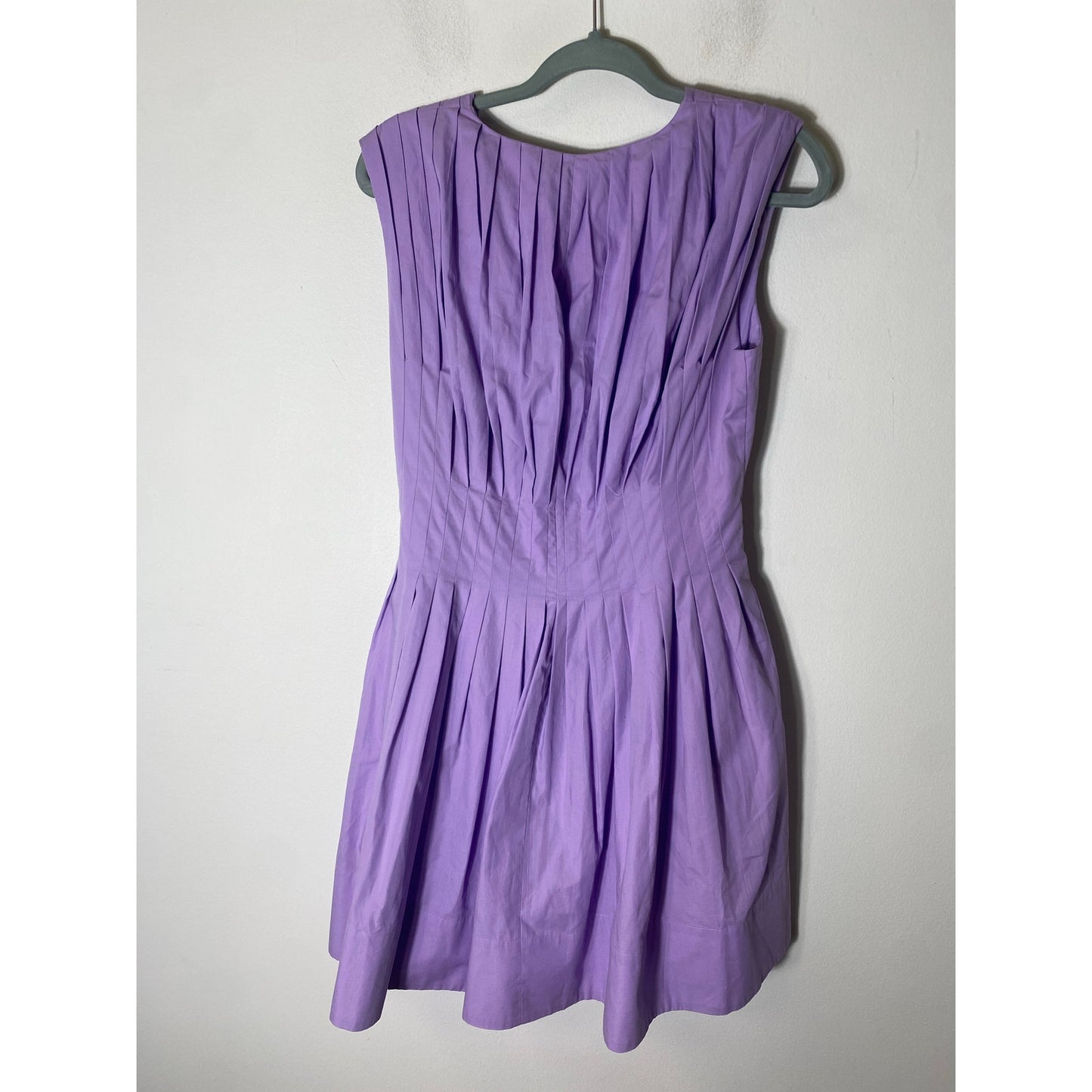 BR Lavender Purple Sleeveless V-Neck A-Line Knee Length Dress Sz 4.