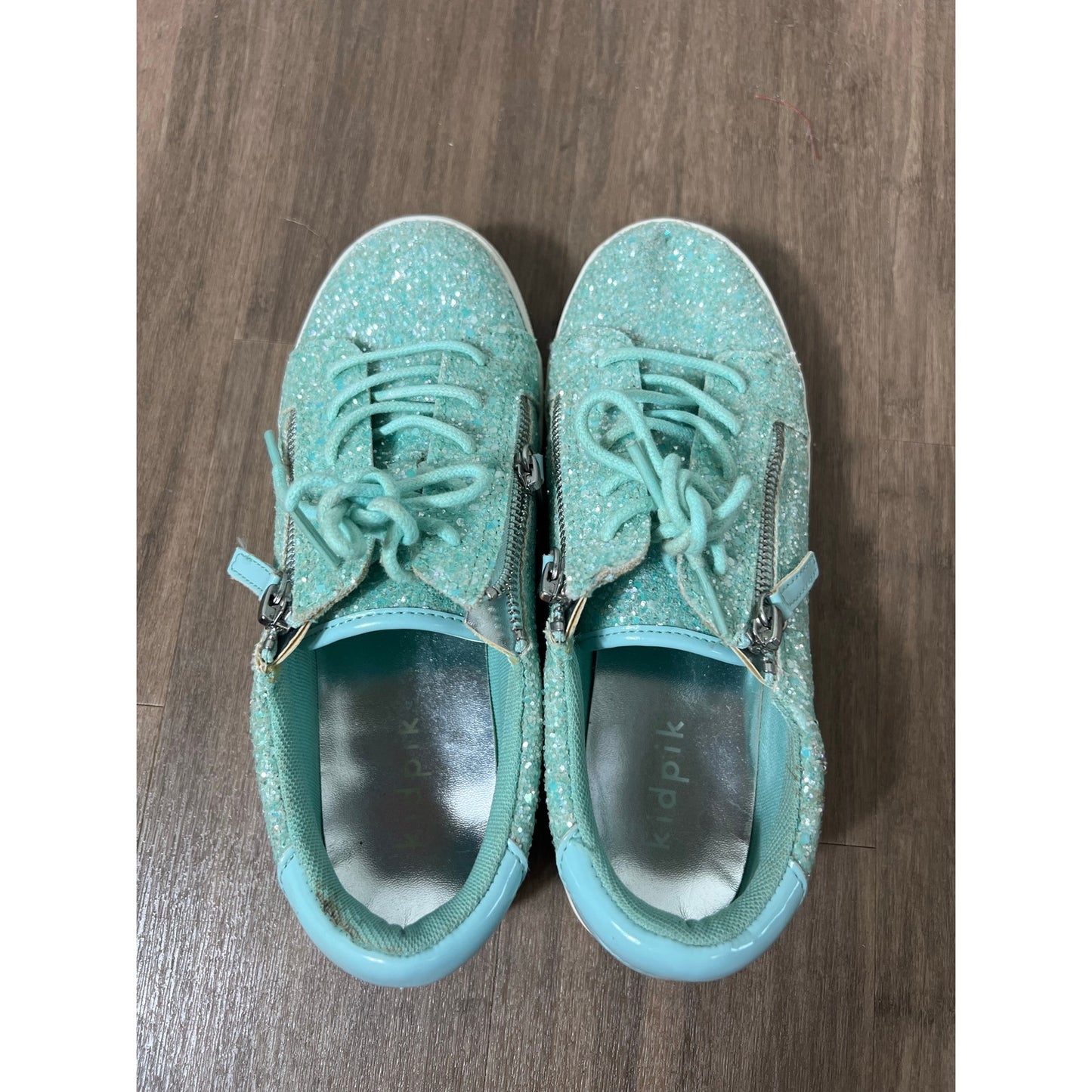 Girl's Kidpik Seafoam Green Glitter Fashion Sneakers Sz 7
