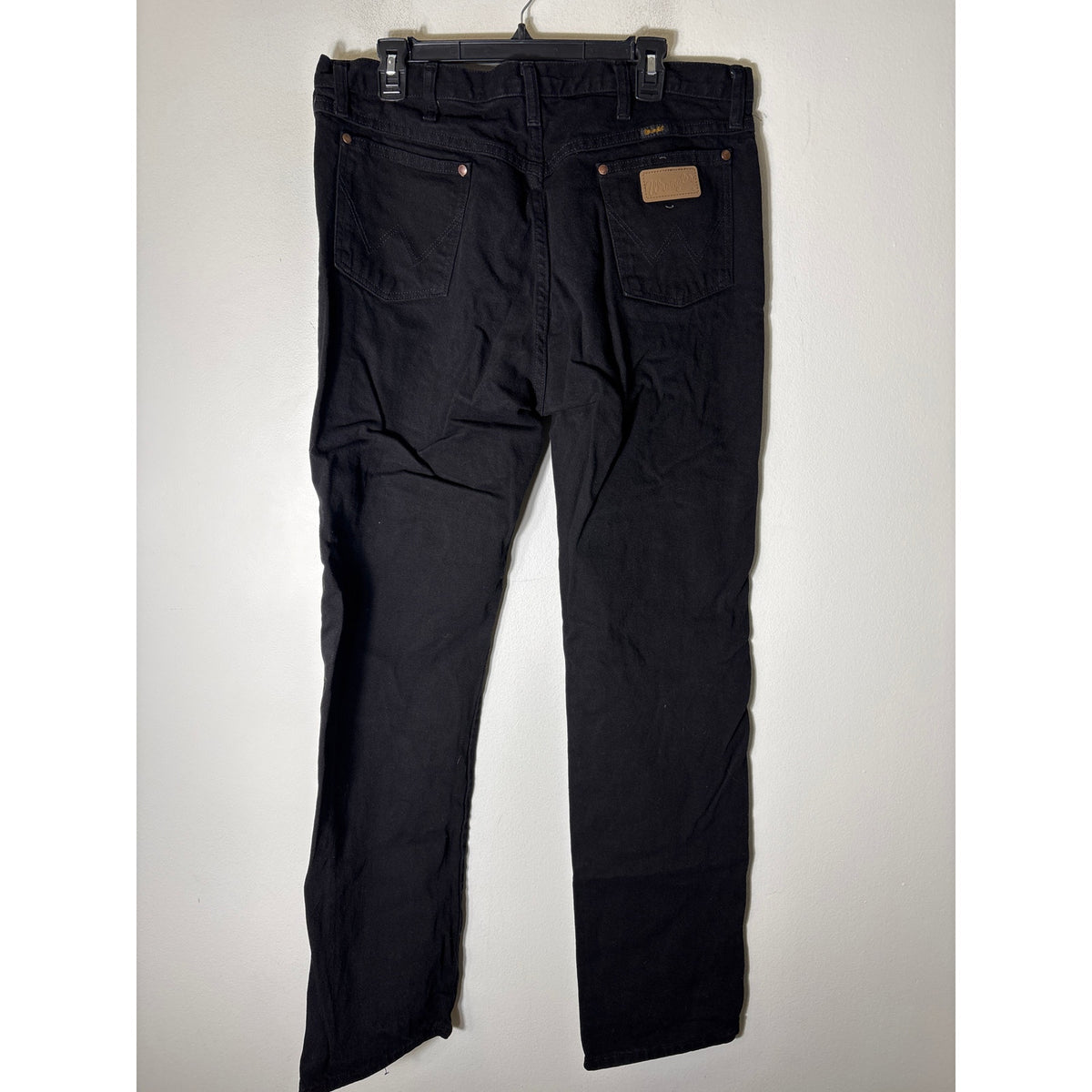 Men's Wrangler Dark Black Denim Jeans Sz 36x34