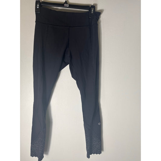 Lululemon Black Scalloped leg LEggings Sz 6