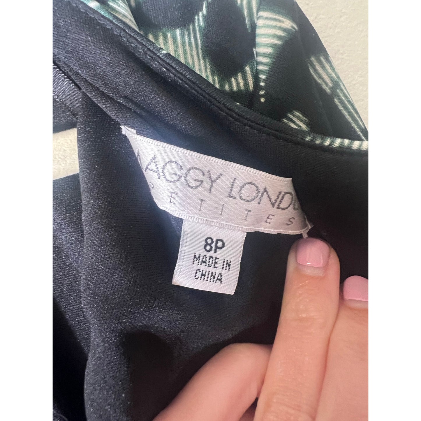 Maggie London Petite Long Sleeve Midi Dress Sz 8P