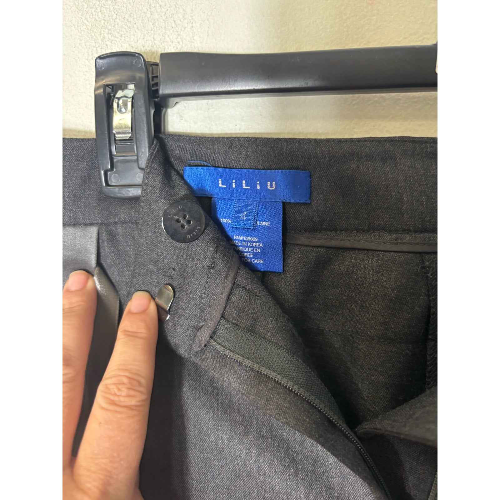 Liliu Gray Wool Slacks Sz 4
