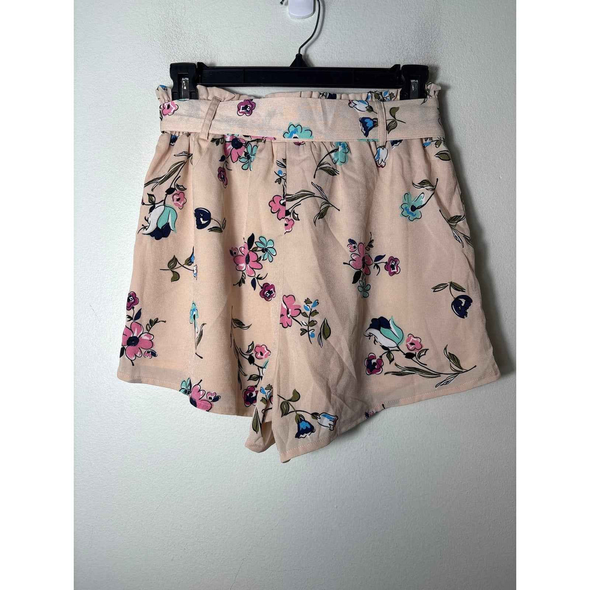 NWT J.O.A. Pink Floral Short Shorts Sz S