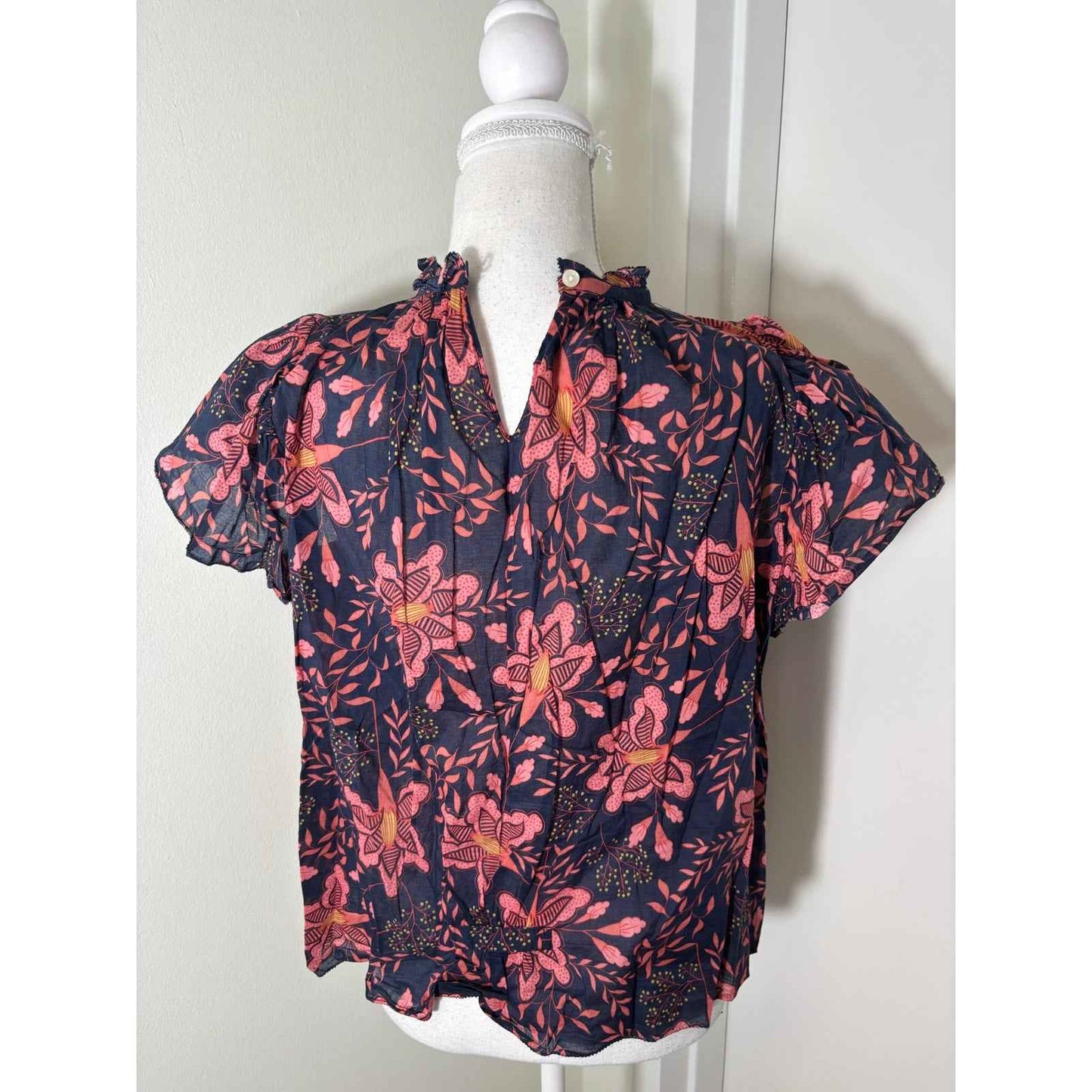 Travota Birds of Paradise Navy Blue Pink Floral Flutter Sleeve Cotton Shirt Sz S
