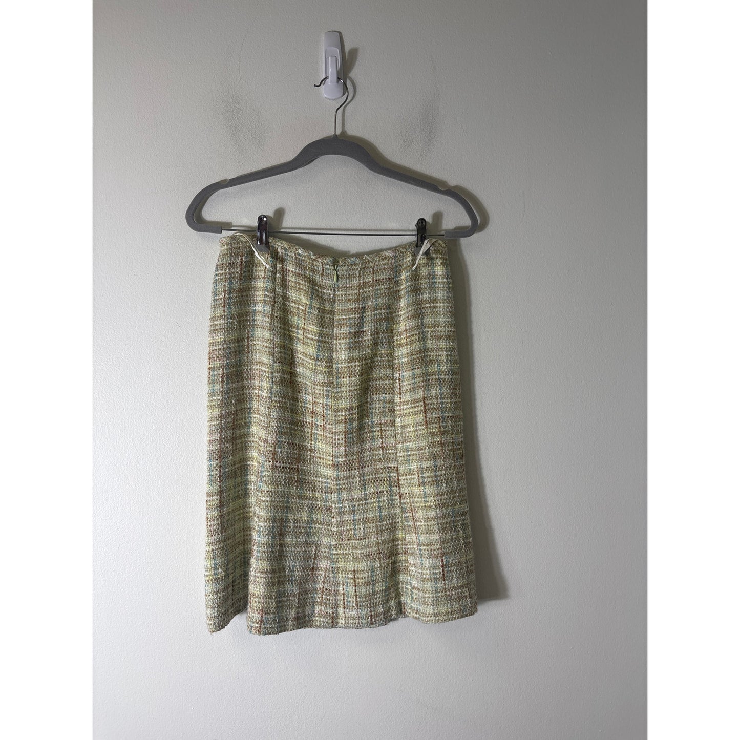 Tahari Light Green&Brown Tweed Skirt Suit Sz 4