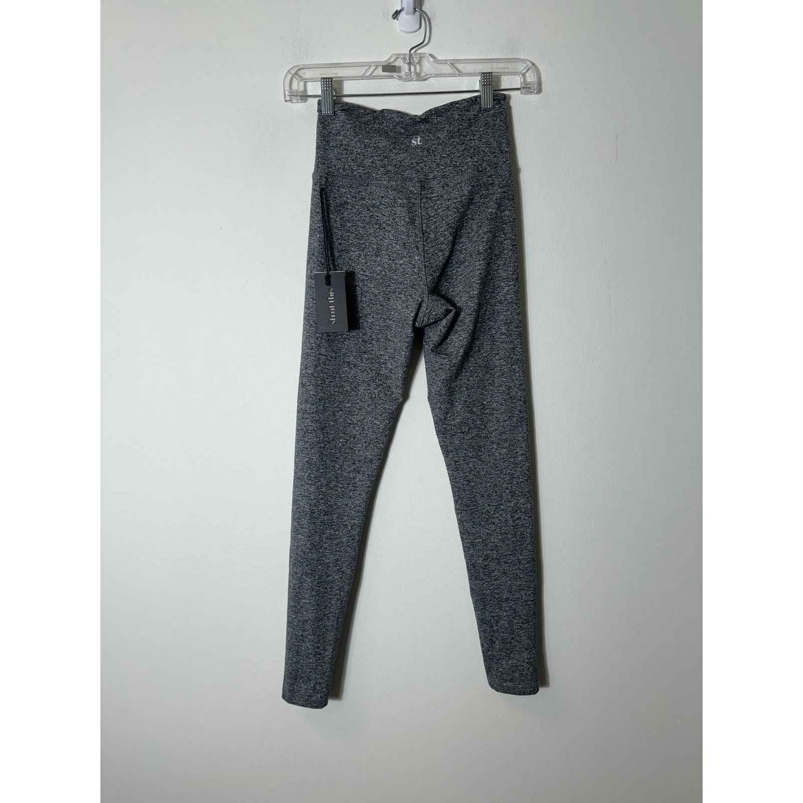 NWT Strut Gray Exercise Leggings Sz XS