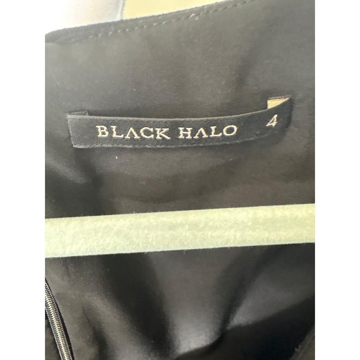 Black Halo Black 3/4 Sleeve V-Neck Midi Dress Sz 4