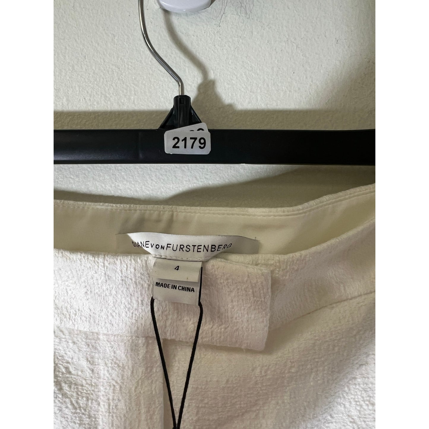 NWT Diane von Furstenberg DVF Nicola Pants - Size 4 - Classic Style!