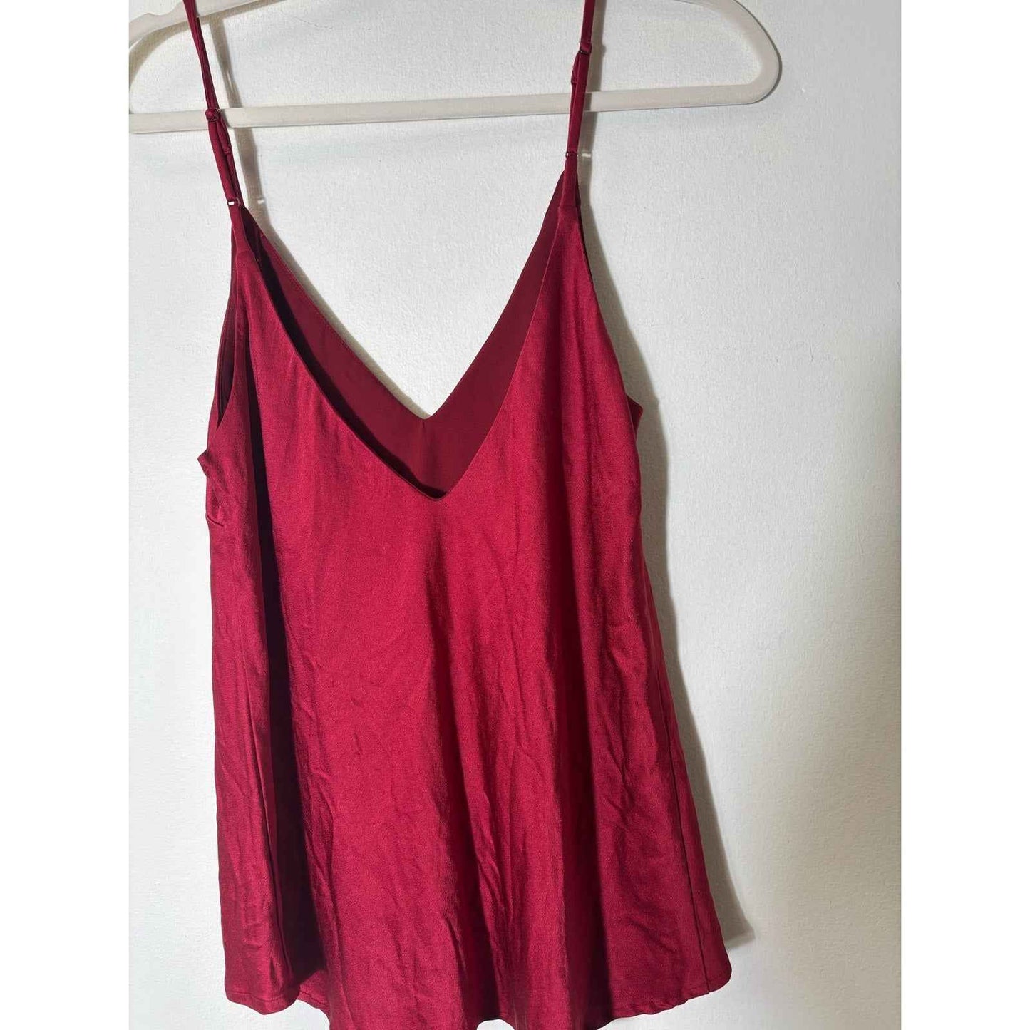 Chloe Kristyn Crimson Red V-Neck Cami Sz M