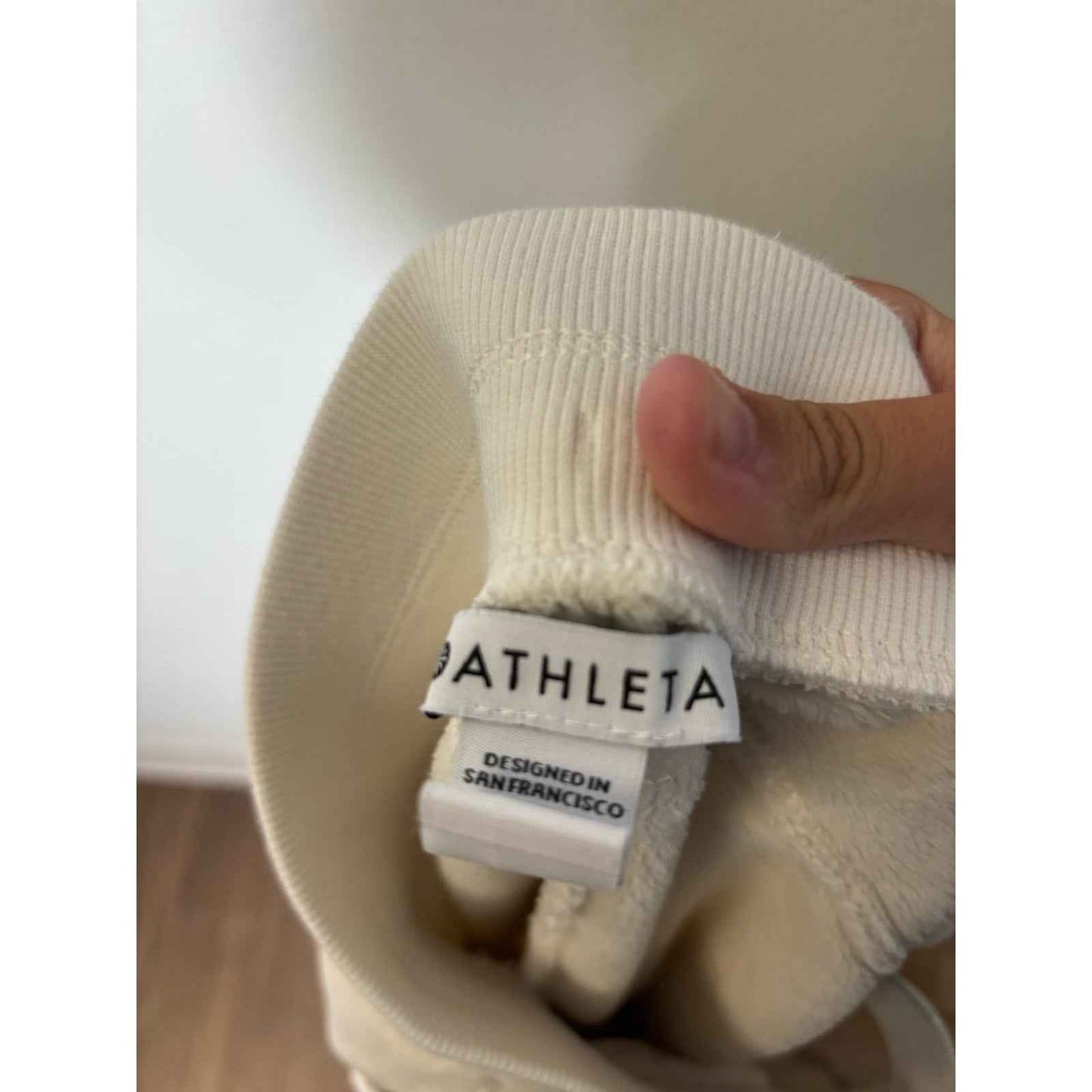 Athleta Cream Fleece Joggers Sz XS