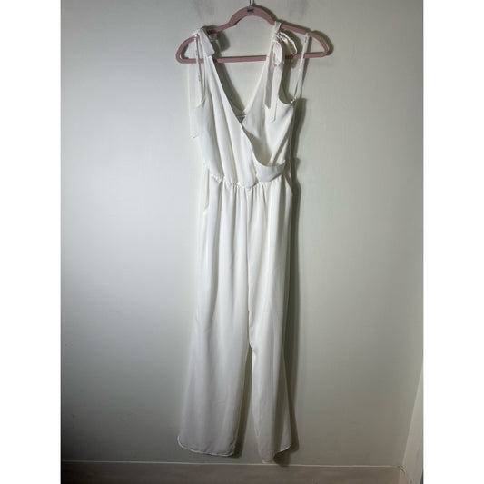 Ali & Jay White Shoulder Tie Jumpsuit Sz S