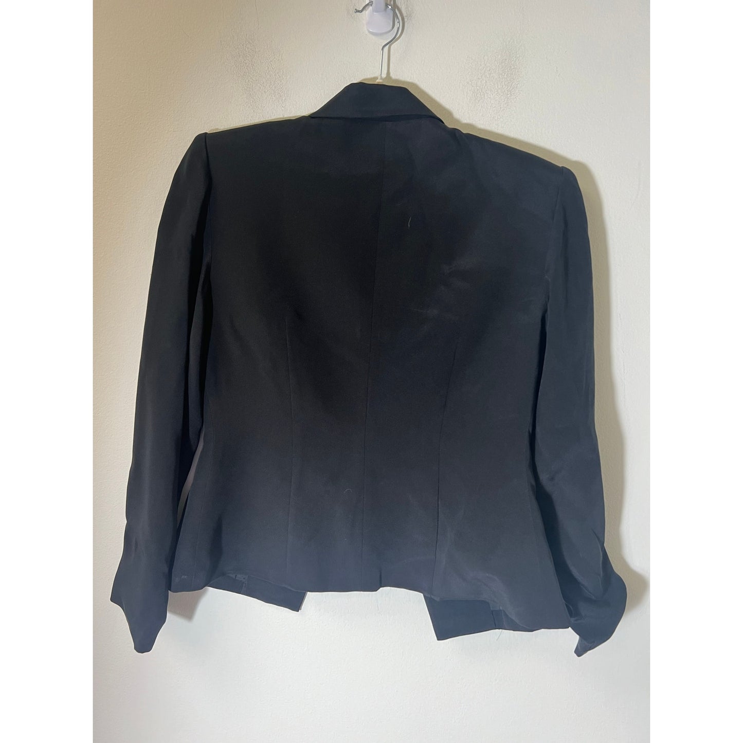 Hugo Buscati Black Jacket. Fits like size 2/4