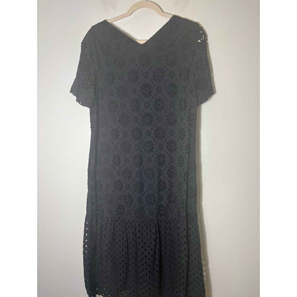 Madewell Black Eyelet Short Sleeve V-Neck Drop Waist Midi Dress Sz XS