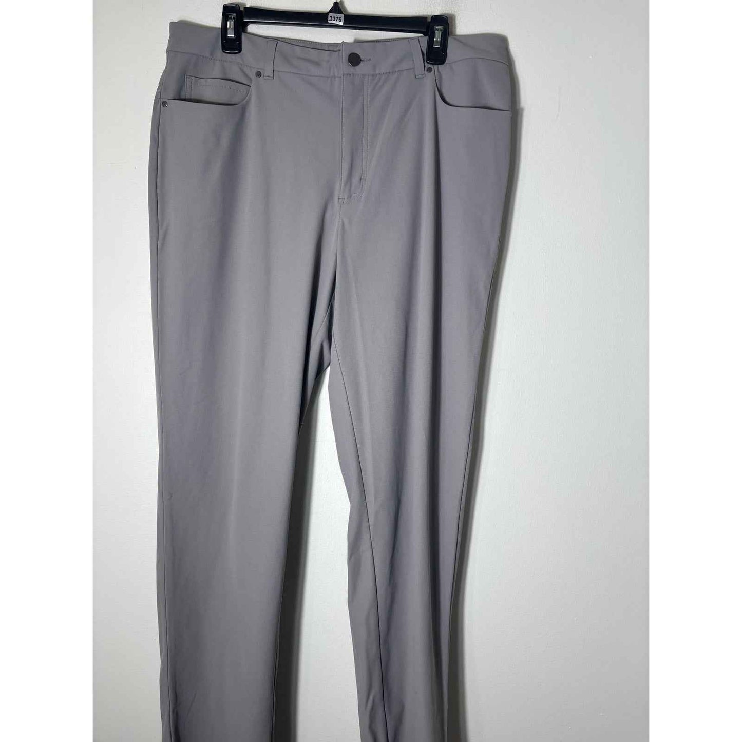Men's VRST Gray Athletic Slacks Sz 36W x 34L
