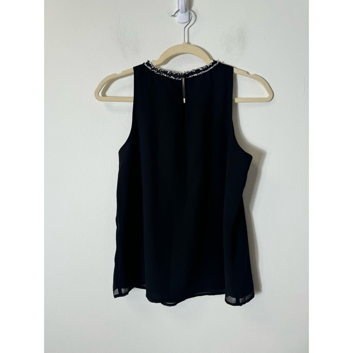 NWT Ann Taylor Black Fringe Trim Sleeveless Shell Sz XS