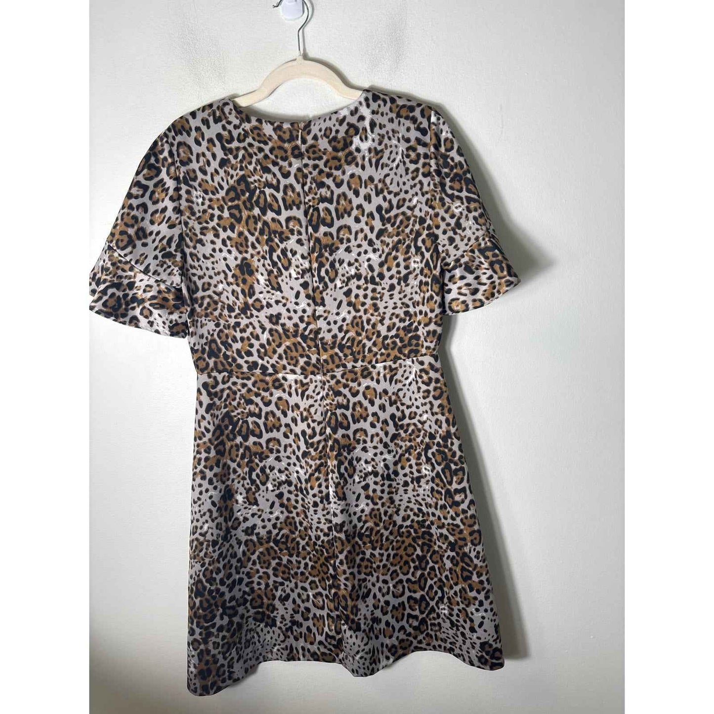 Banana Republic Silver Brown Cheetah Print Half Sleeve Knee Length Dress Sz 8