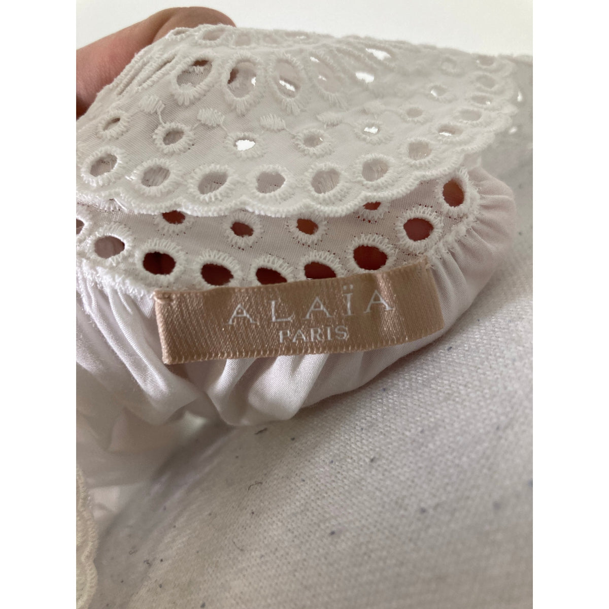 Alaia Paris White Cotton Long Sleeve Shirt Scalloped Collar Sz 42