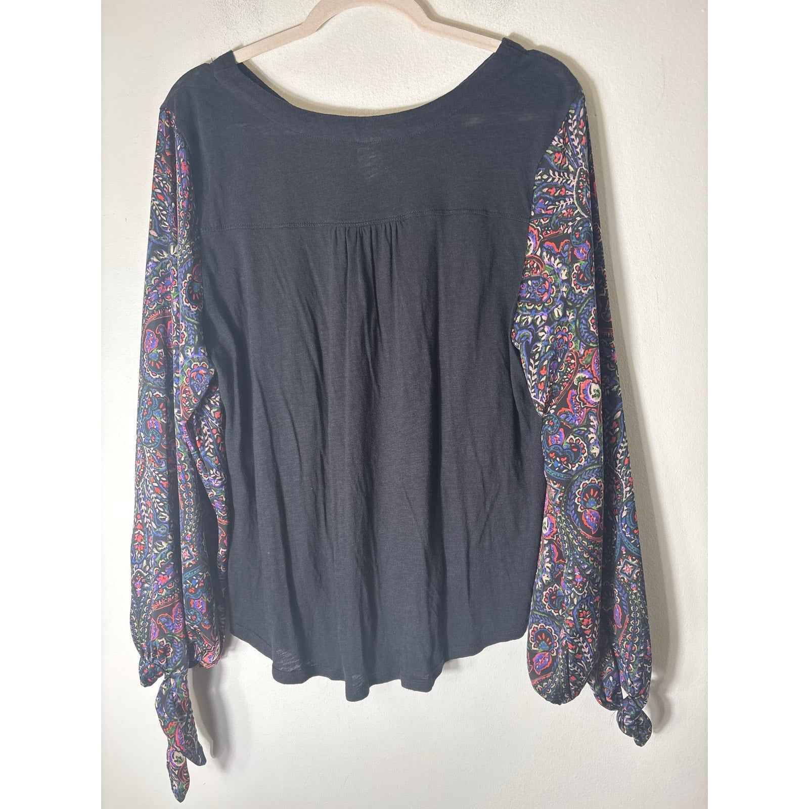 Anthropologie Akemi + Kim Black Mixed Media Long Sleeve Shirt Sz L