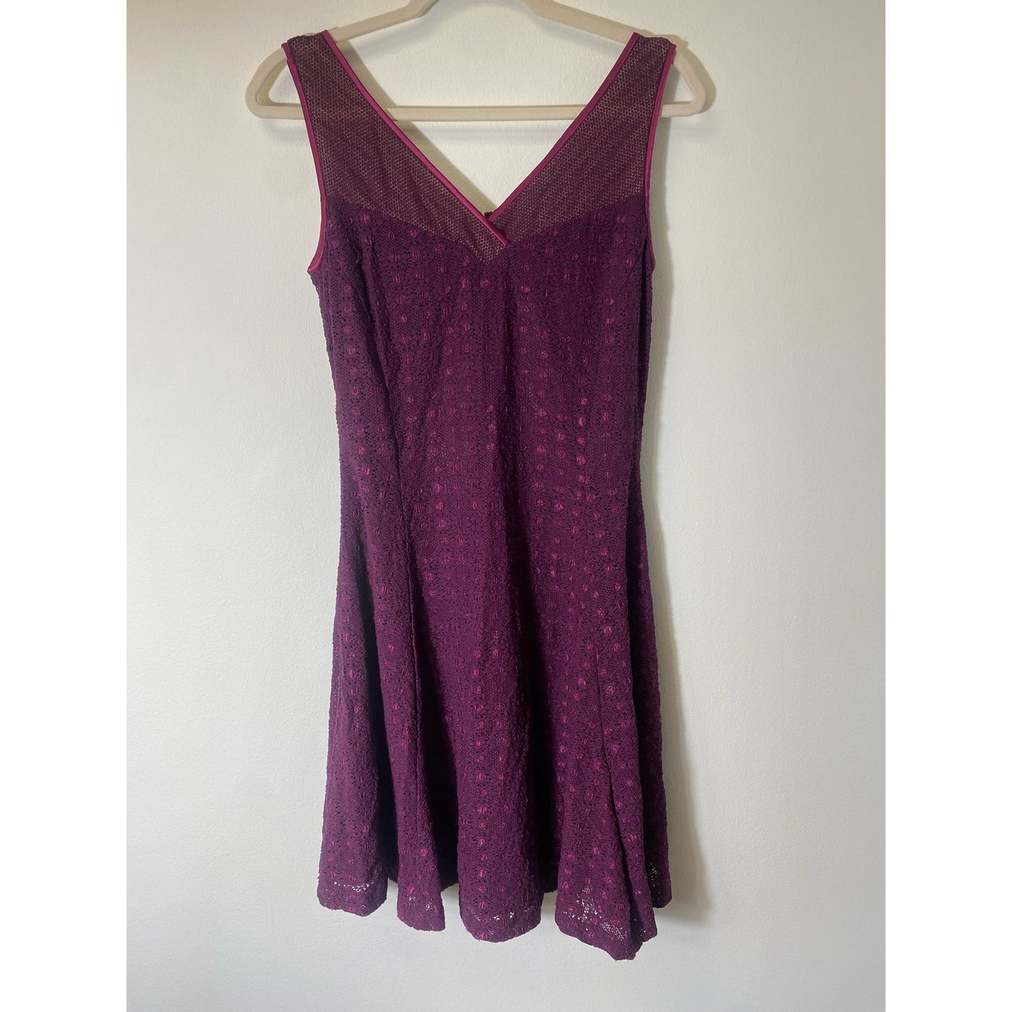 Etcetera Maroon Sleeveless V-Neck A-Line Crochet Lace Dress Sz 2