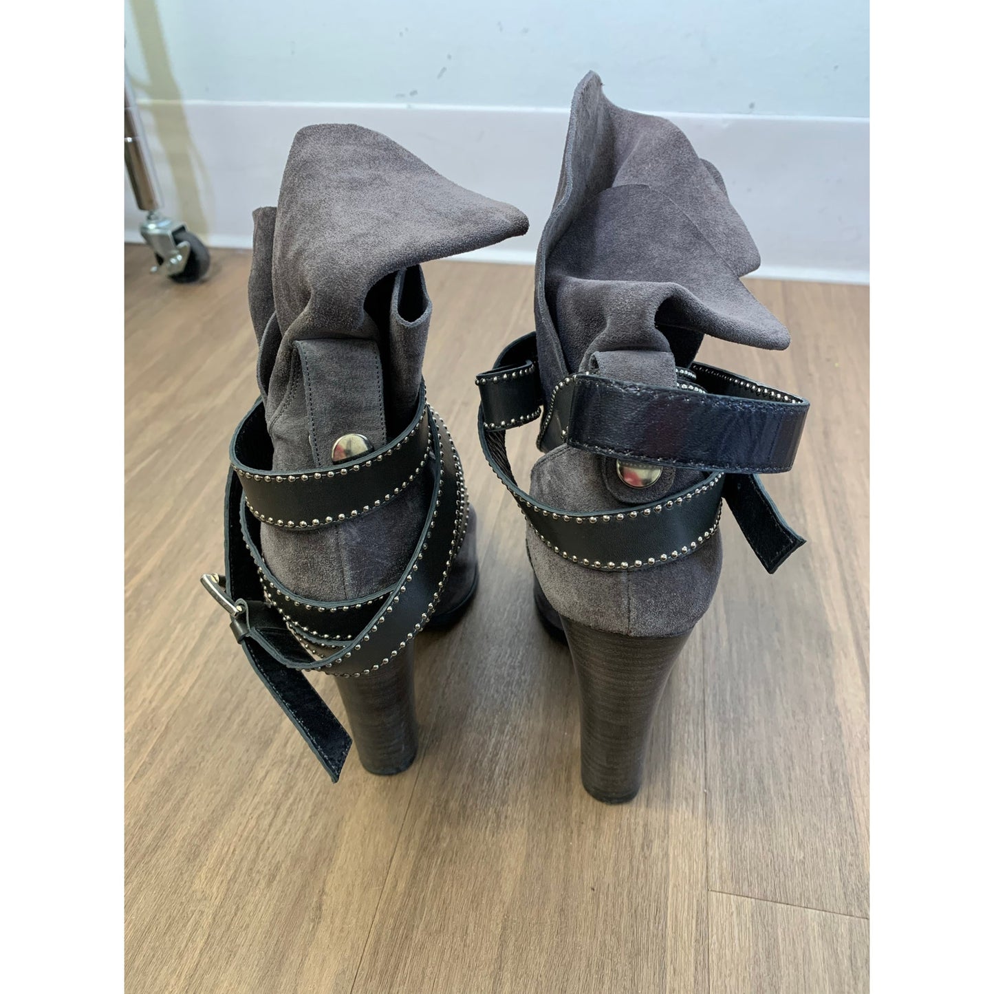 Barbara Bui Gray Suede Studded Strap Wrapped Boot Sz 37 (6.5)
