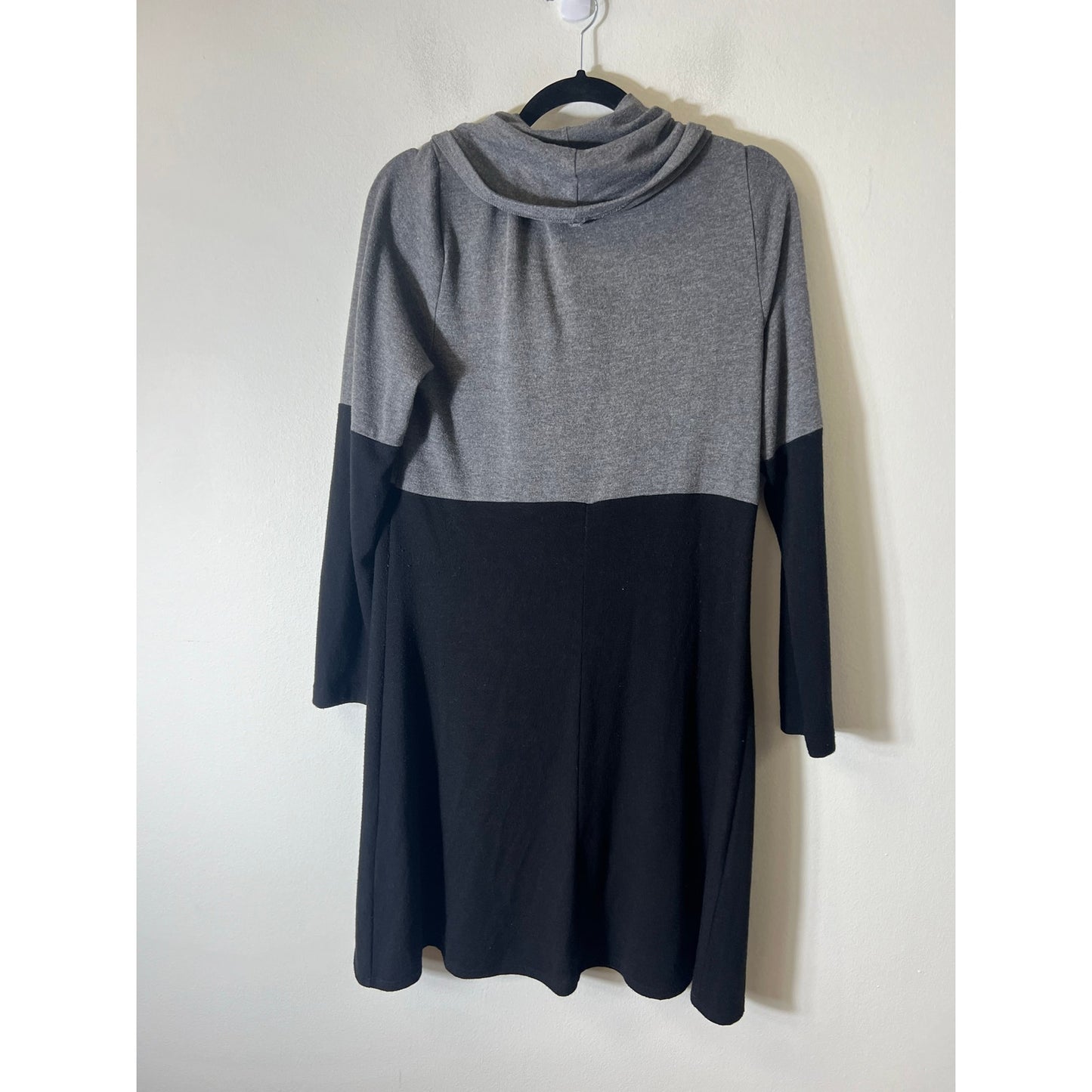 Karen Kane Sweater Dress. Black/Grey Size Large.