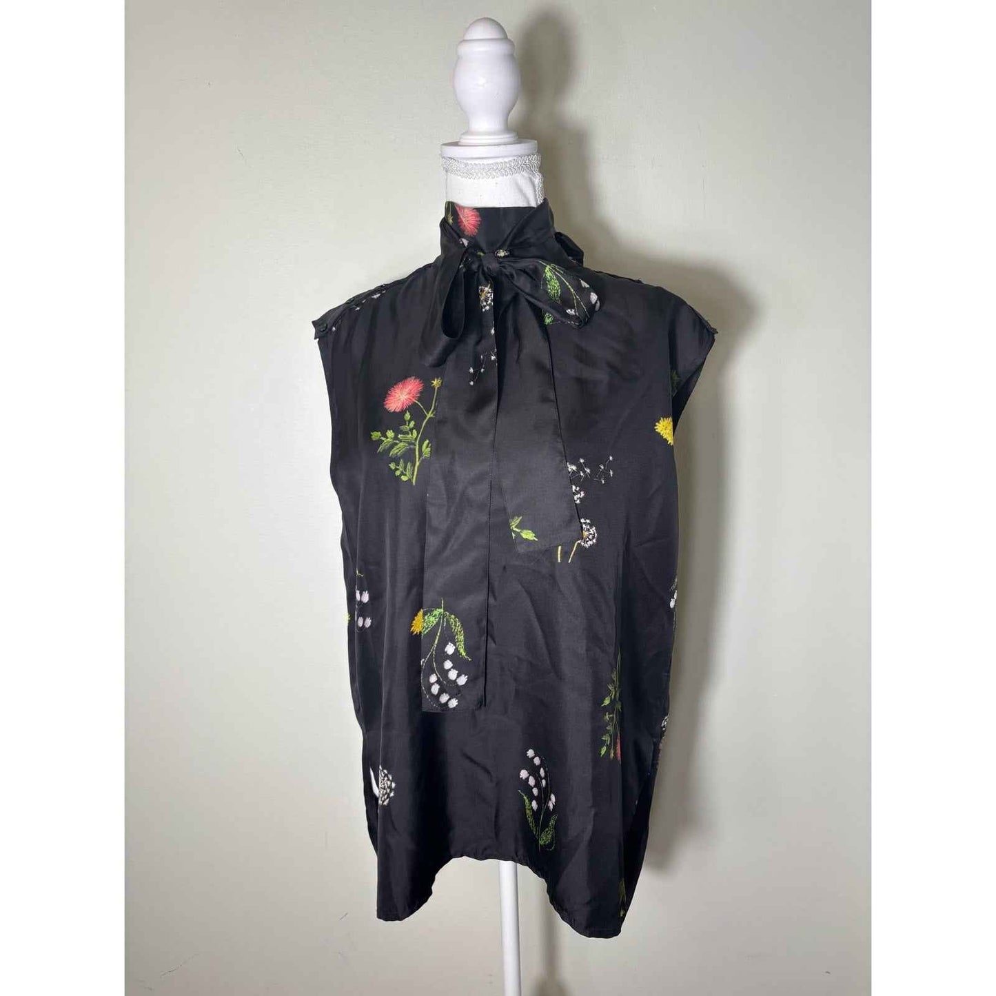 Oroton Black Wildflower Blouse Sz 10