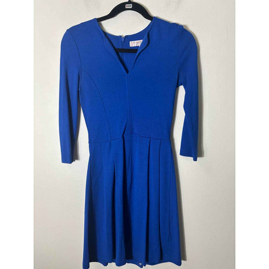 French Connection Classic Long Sleeve Knee Length Dress Sz 2