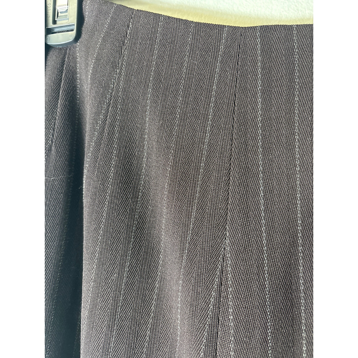 Dana Buchman Brown Pin Stripe Trousers Sz 0