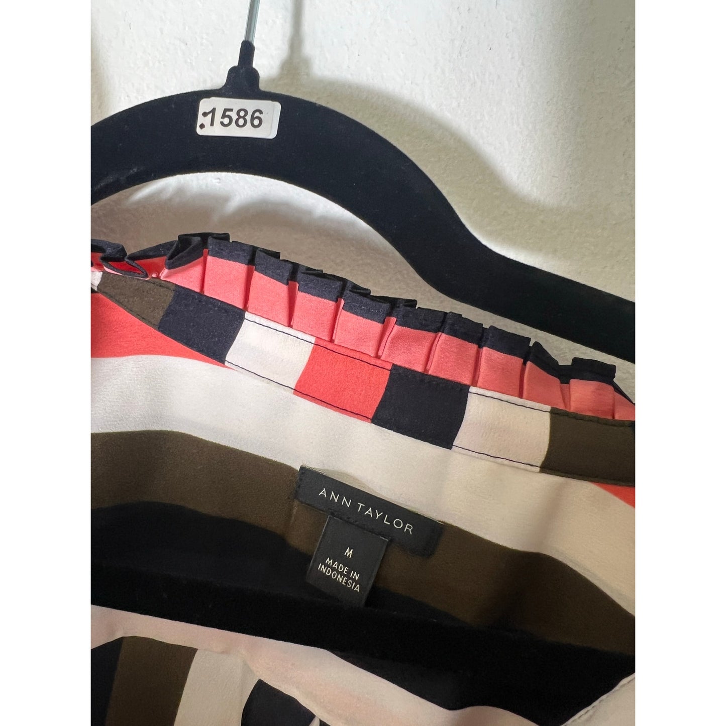 Ann Taylor Multicolor Stripe Long Sleeve V-Neck Tunic Sz M