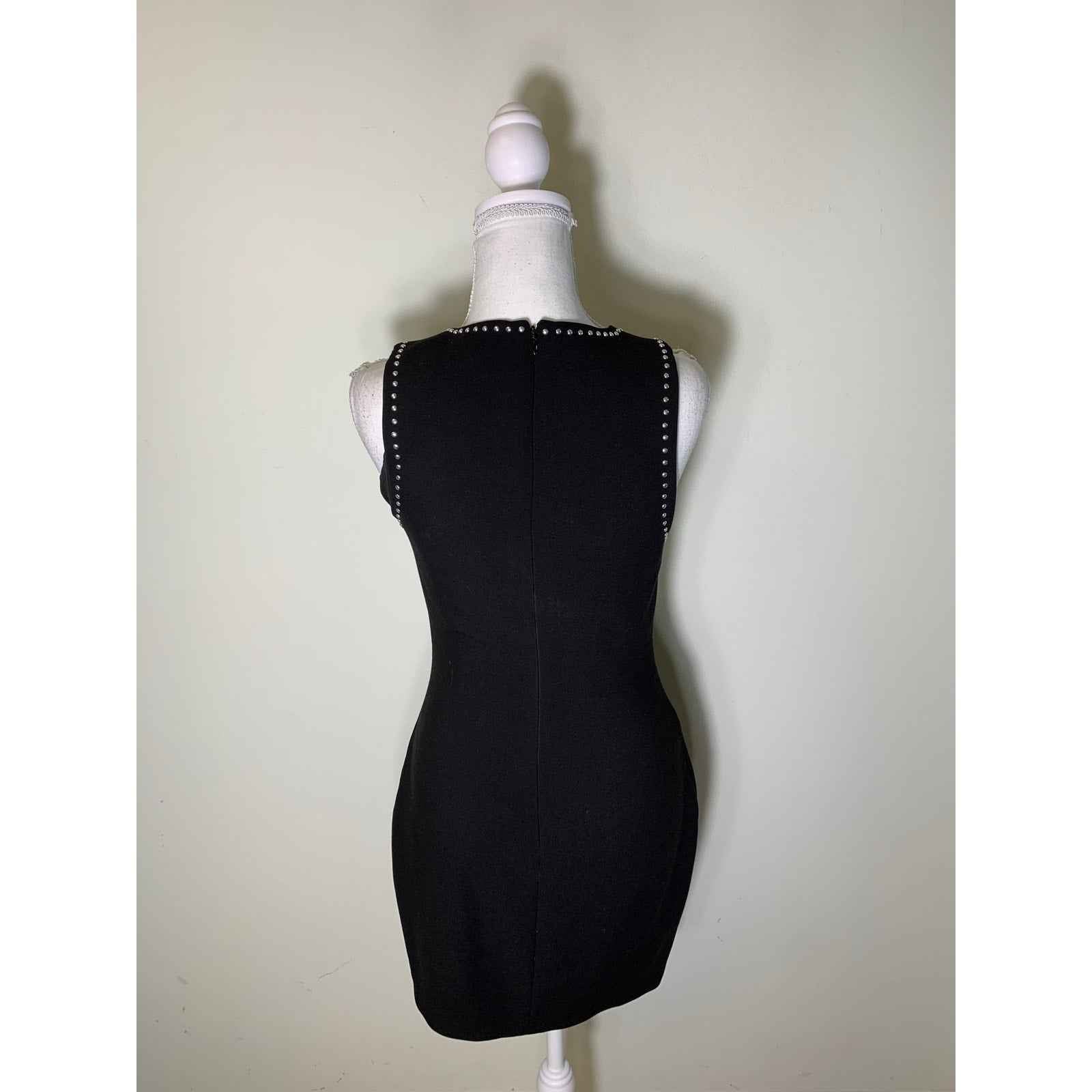 Likely Black Sleeveless Crew Neck Knee Length Sheath Dress Sz 4