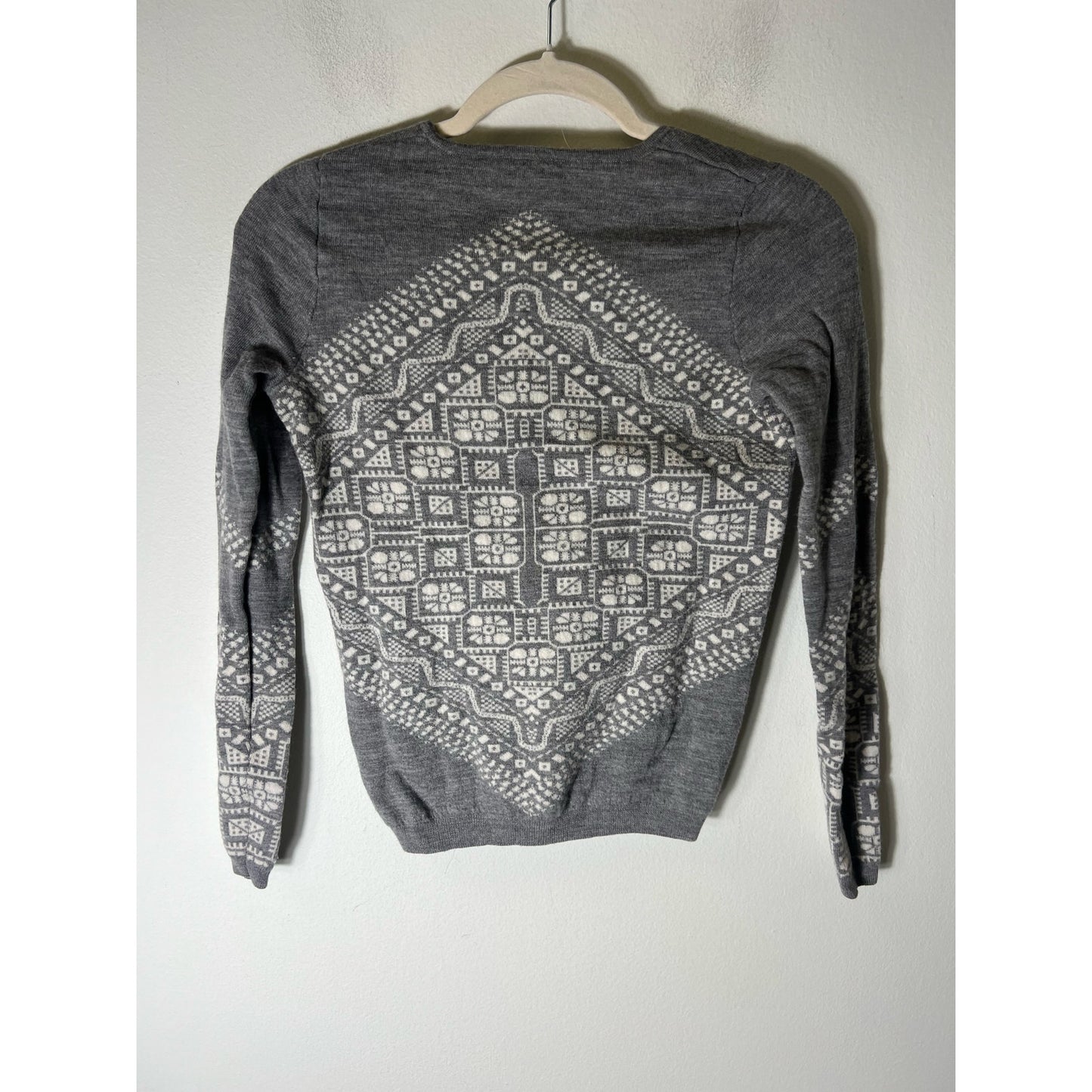 J Crew Gray and White Snowflake Pullover Sweater Sz XS