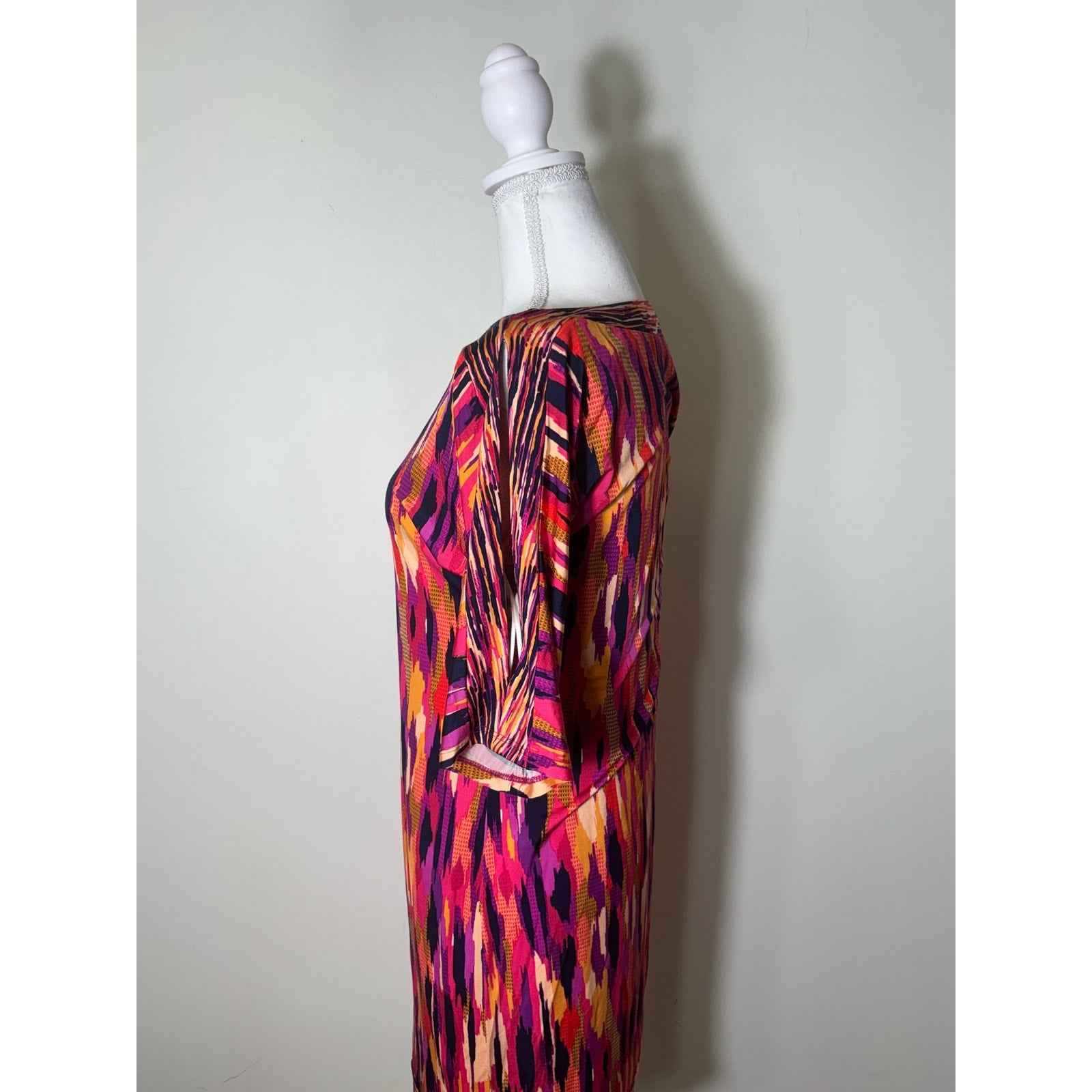 Trina Turk Multicolored Cold Shoulder Half Sleeve Knee Length Dress Sz 4