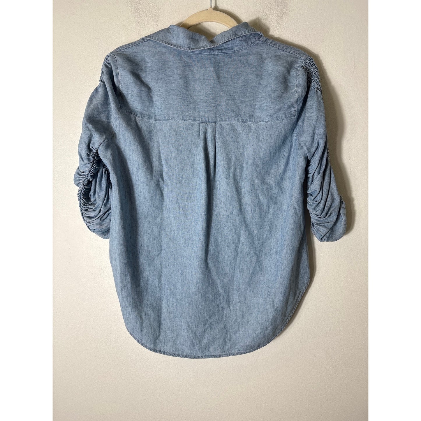 Veronica Beard Light Blue Ruched Sleeve Button Up Shirt Sz S