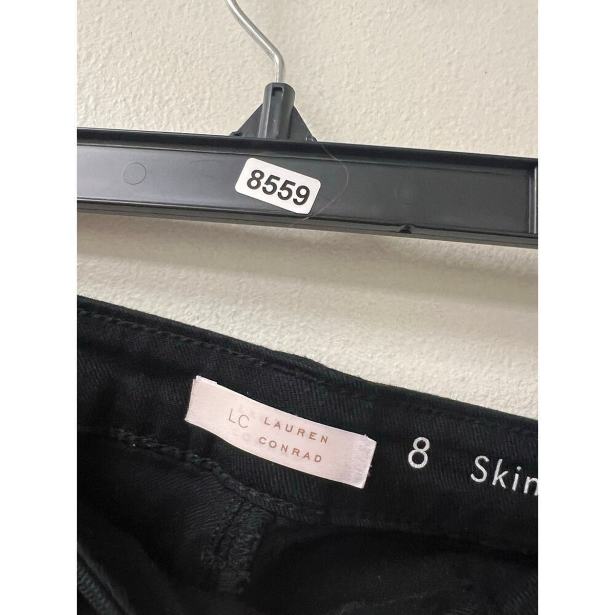 LC Lauren Conrad Black Lace Skinny Crop Size 8