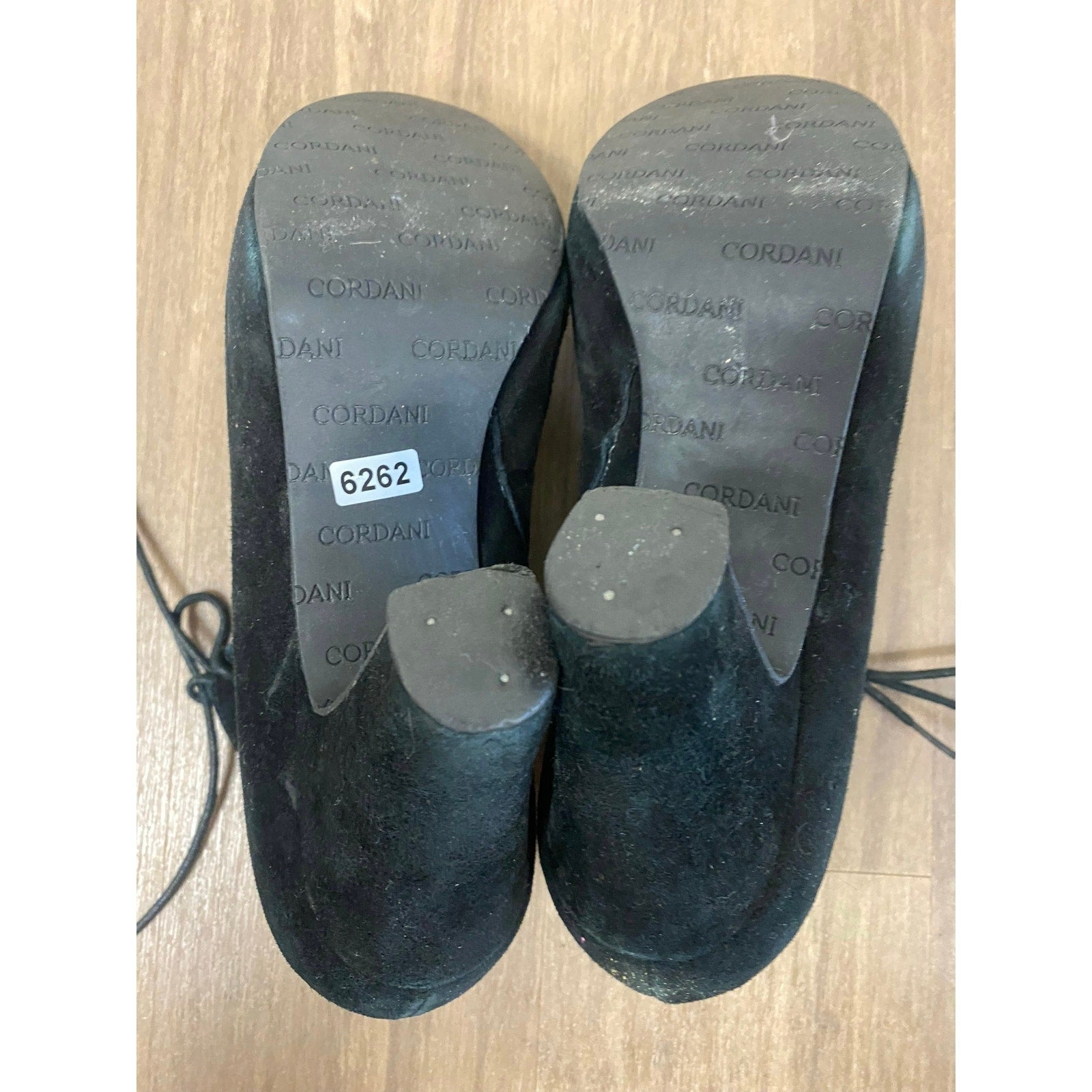 Cleere Closet | New & Used Designer Clothing, Shoes, Bags & Jewelry for All