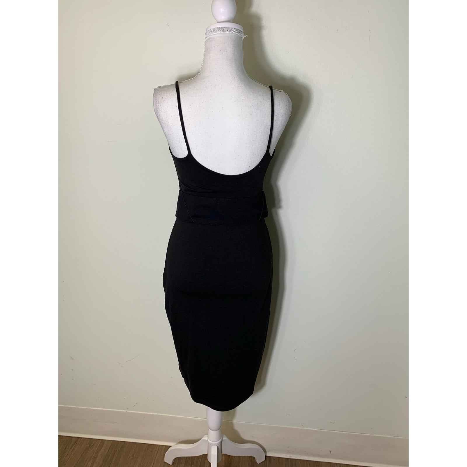 Susana Monaco Black Spaghetti Strap Belted Body Con Below The Knee Dress Sz xs