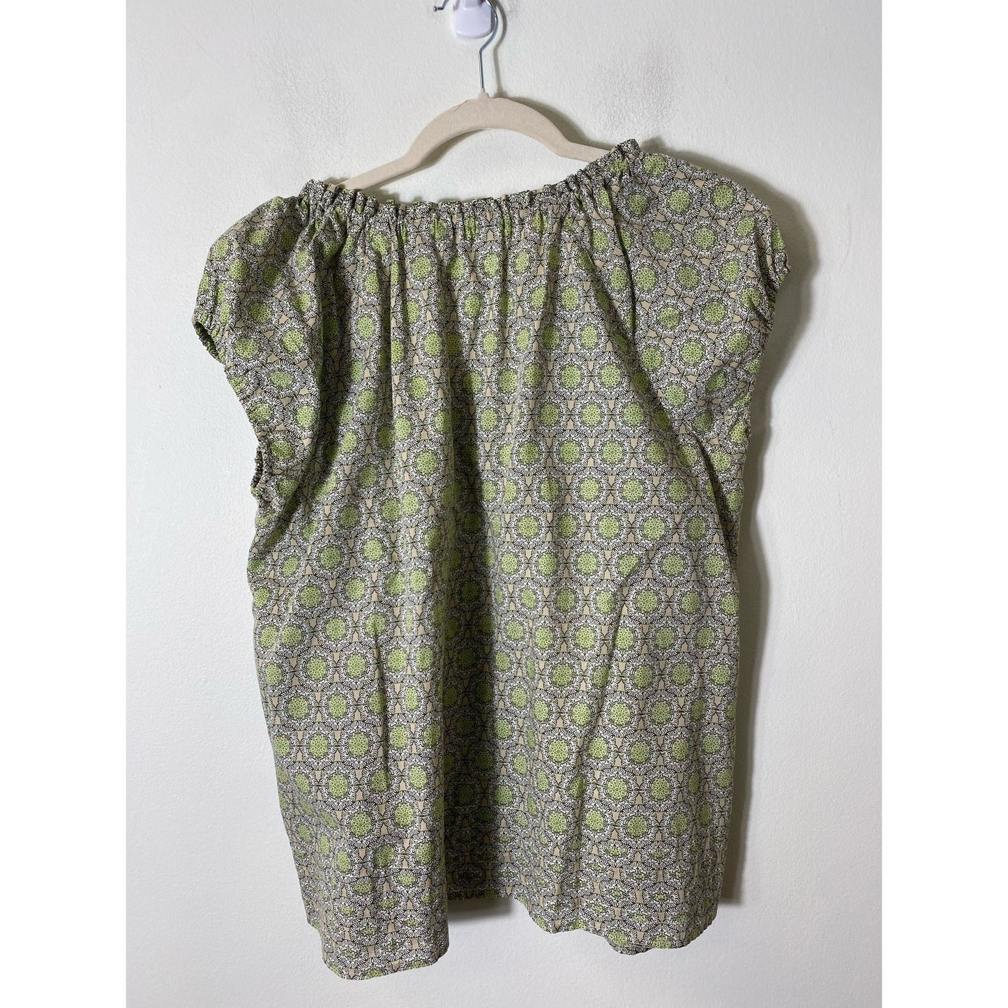Liz Claiborne Green Cap Sleeve Blouse Sz L