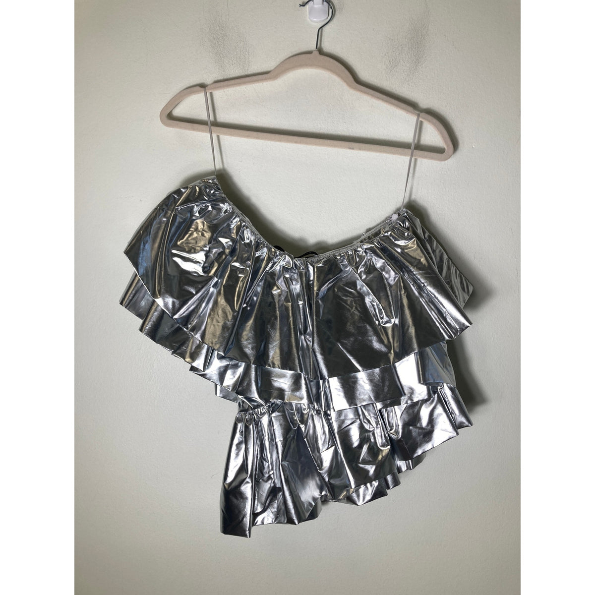 Endless Rose Silver One Shoulder Ruffle Top Sz xs