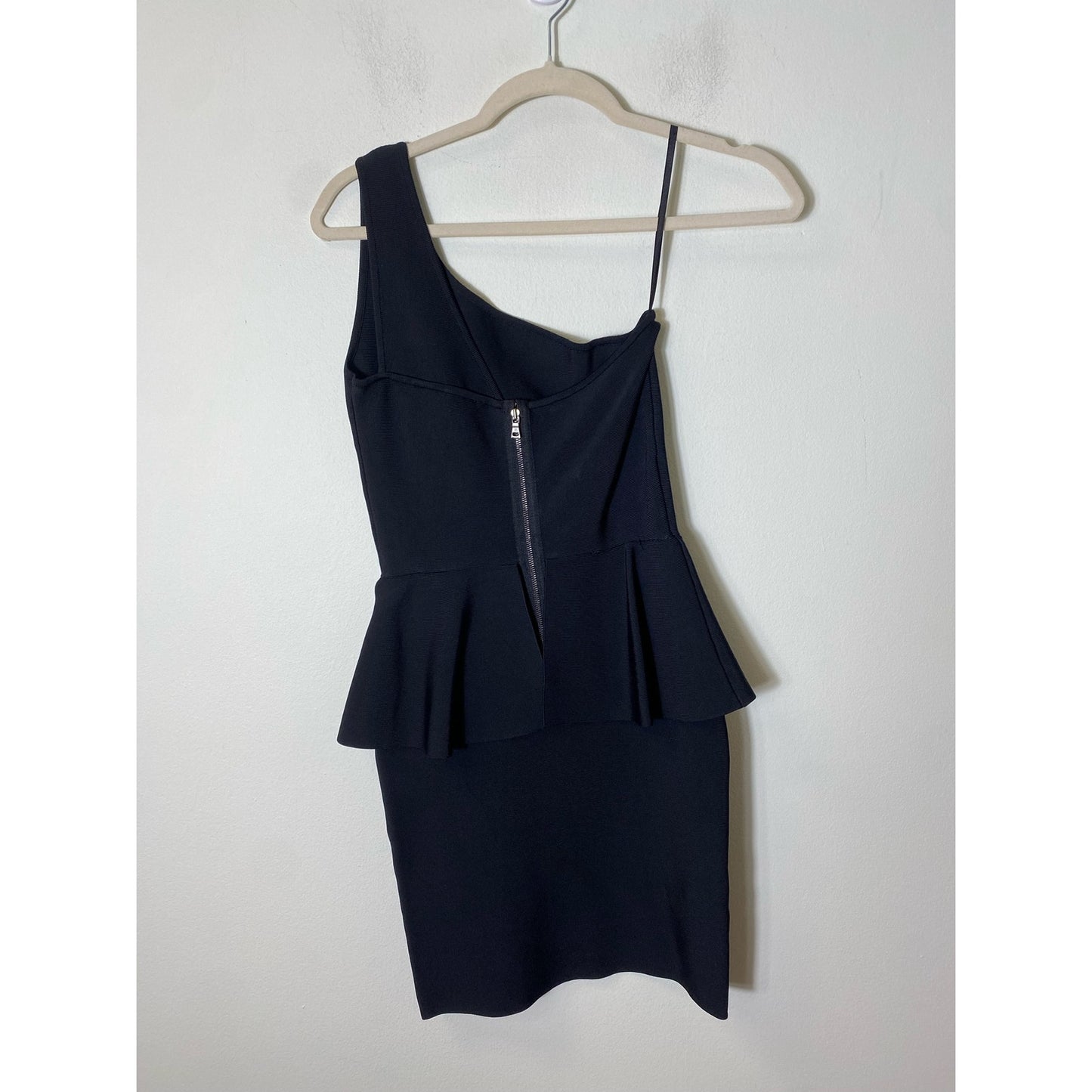 BCBG Maxazria Black One Shoulder Peplum Mini Dress Sz XS