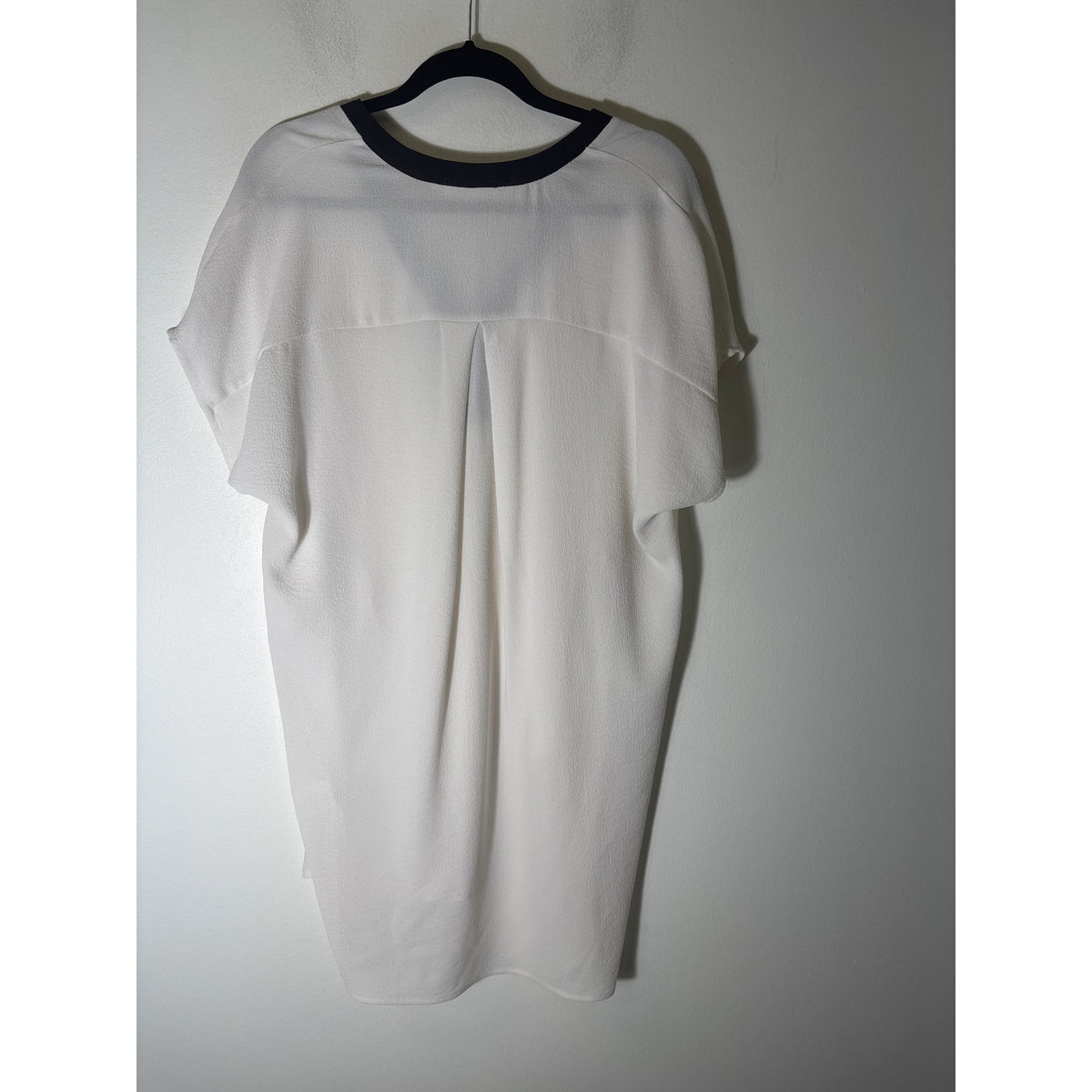 Astr Wite With Black Trim Oversize Top sz L