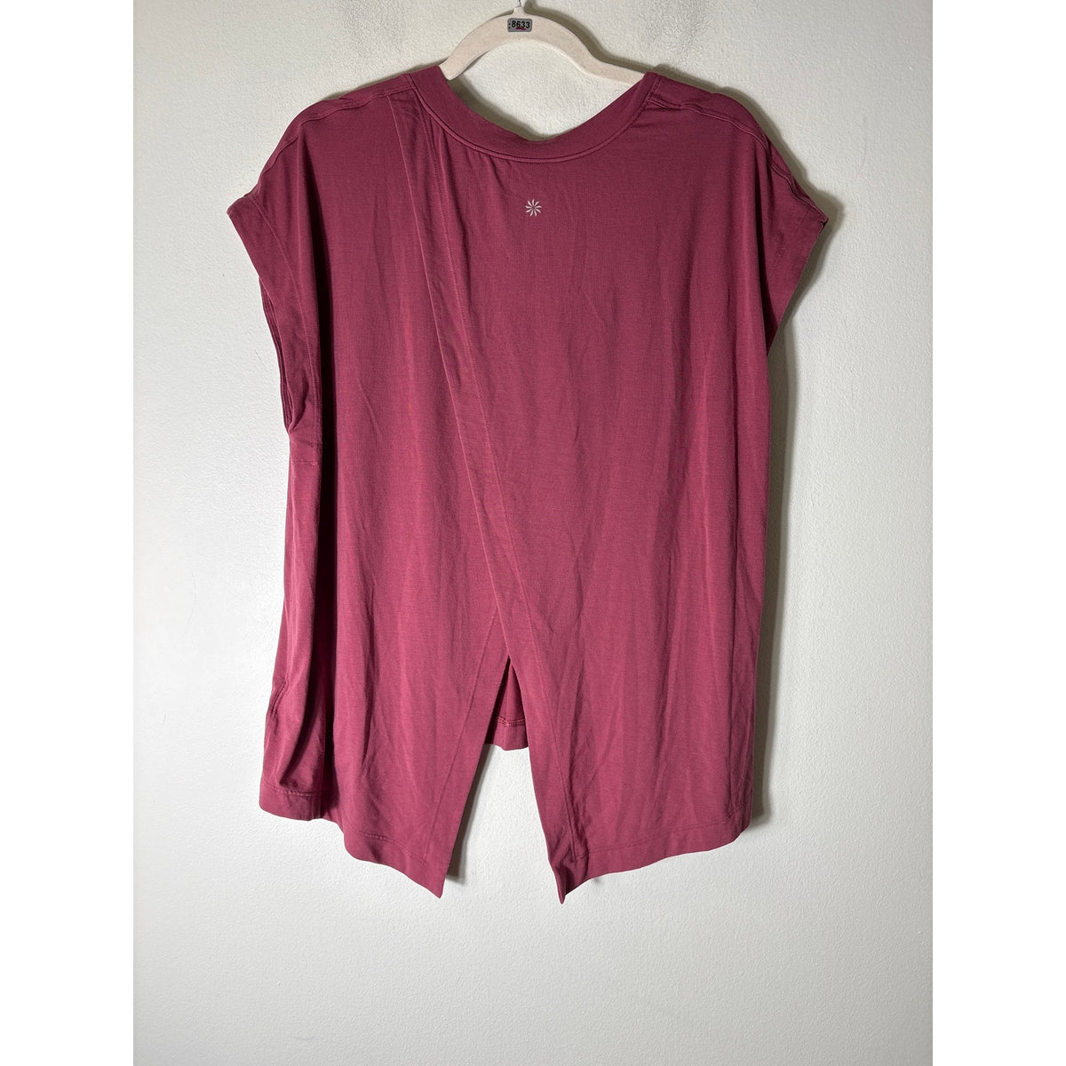 Athleta maroon short sleeve athletic shirt Sz L