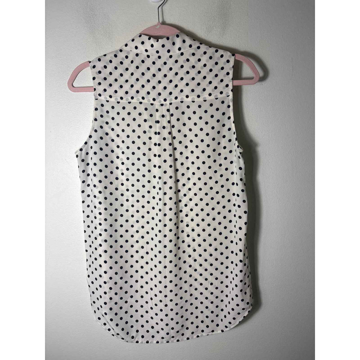 Equipment Femme Off White and Black Polka dot Silk Top Sz XS